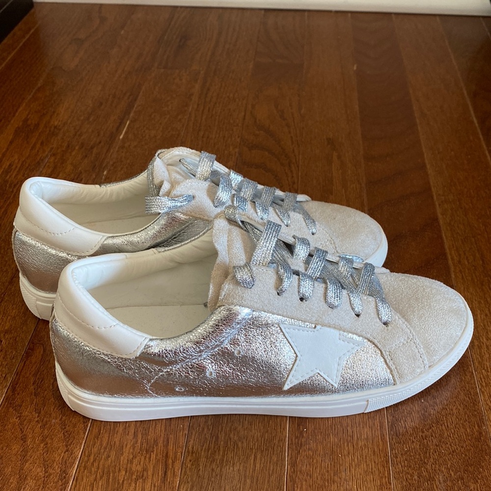 Star Sneakers
